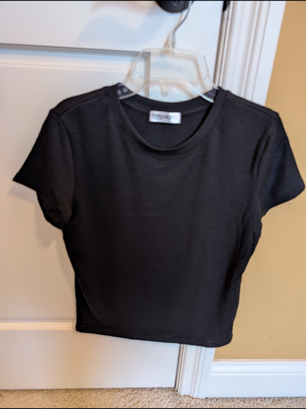 Black Crewneck Cropped Tee NWOT
